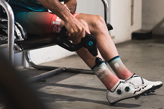 COMPEX® FIXX™ 1.0 MASSAGER - CYCLIST